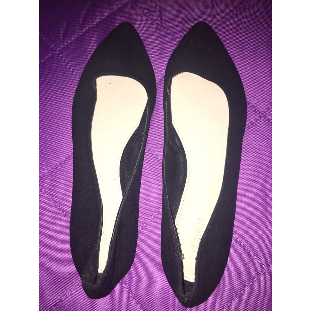 🥿 Forever 21 pointy-toed flats